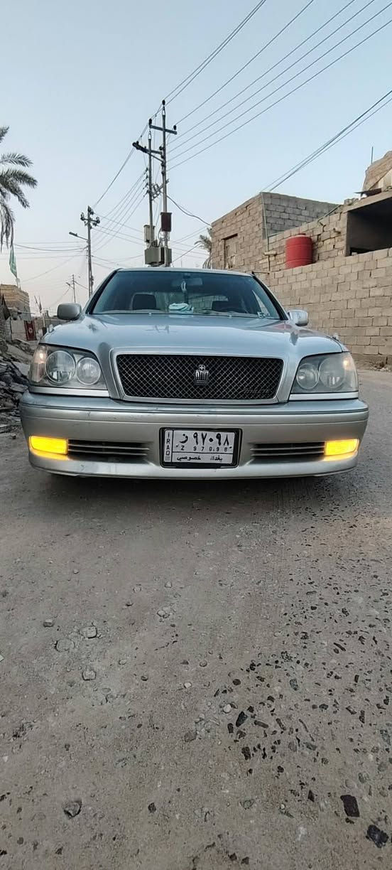السلام عليكم، ملكة ادوات للبيع كصة جنطة ديفور جبيره ، رصاصي اللون ، كرستال الاصل، 3 دكم ، دمام ، تبريد ثلج
السيارة جاهزة من كلشي 
السعر 30وبيها مجال حك الجية
التواصل : ***********
السلام عليكم، ملكة ادوات للبيع كصة جنطة ديفور جبيره ، رصاصي اللون ، كرستال الاصل، 3 دكم ، دمام ، تبريد ثلج
