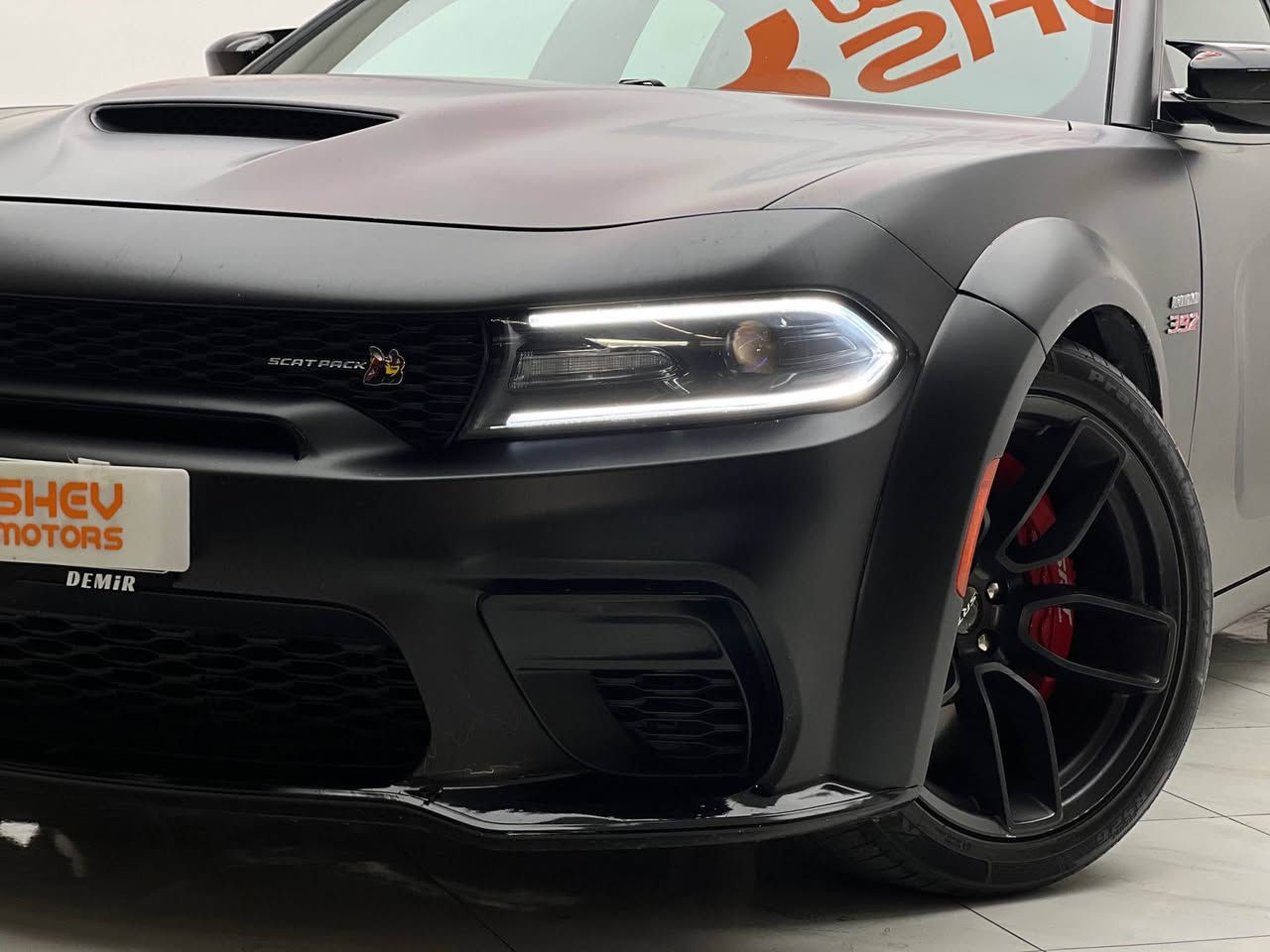 الوحش الامريكي 🚀🔥
Dodge charger Scat Pack wide body 2022
دودج جارجر سكات باك ٢٠٢٢

ارخص سكات كلين تايتل كفالة بالعراق

🛑سعر السيارة مع رقم مميز 29,900$ يعني دفترين و تسعة و تسعين ورقة ورقة و بي مجال بسيط سعر البلاش

مواصفات سکات باک وايد بدي بلادي 

مغلف PPF مطفي كامل 
بصمة
الكاميرا الخلفية
مصابيح زينون الأمامية
مقاعد تدفئة و تبريد و خزن
فتحة سقف  
شاشة بیرفورمانس
مرایات رادار
شاشة
التشغيل عن بعد

V8 392 (6.4)Engine⚡️🚀

58,000 ميل ماشية

السيارة كلش نظيفة و مرتبة
السیارة کلین بس دعامیة امامیة صبغ الباقي کفالة عاااامة سعر كلش مناسبب🔥🔥

شاصي موجود بالصور
مكان السيارة

دهوك -معرض ارشف R-Shev
رقم51 من معارض التيرمينال
 
***********
*********** دهوك, العراق
