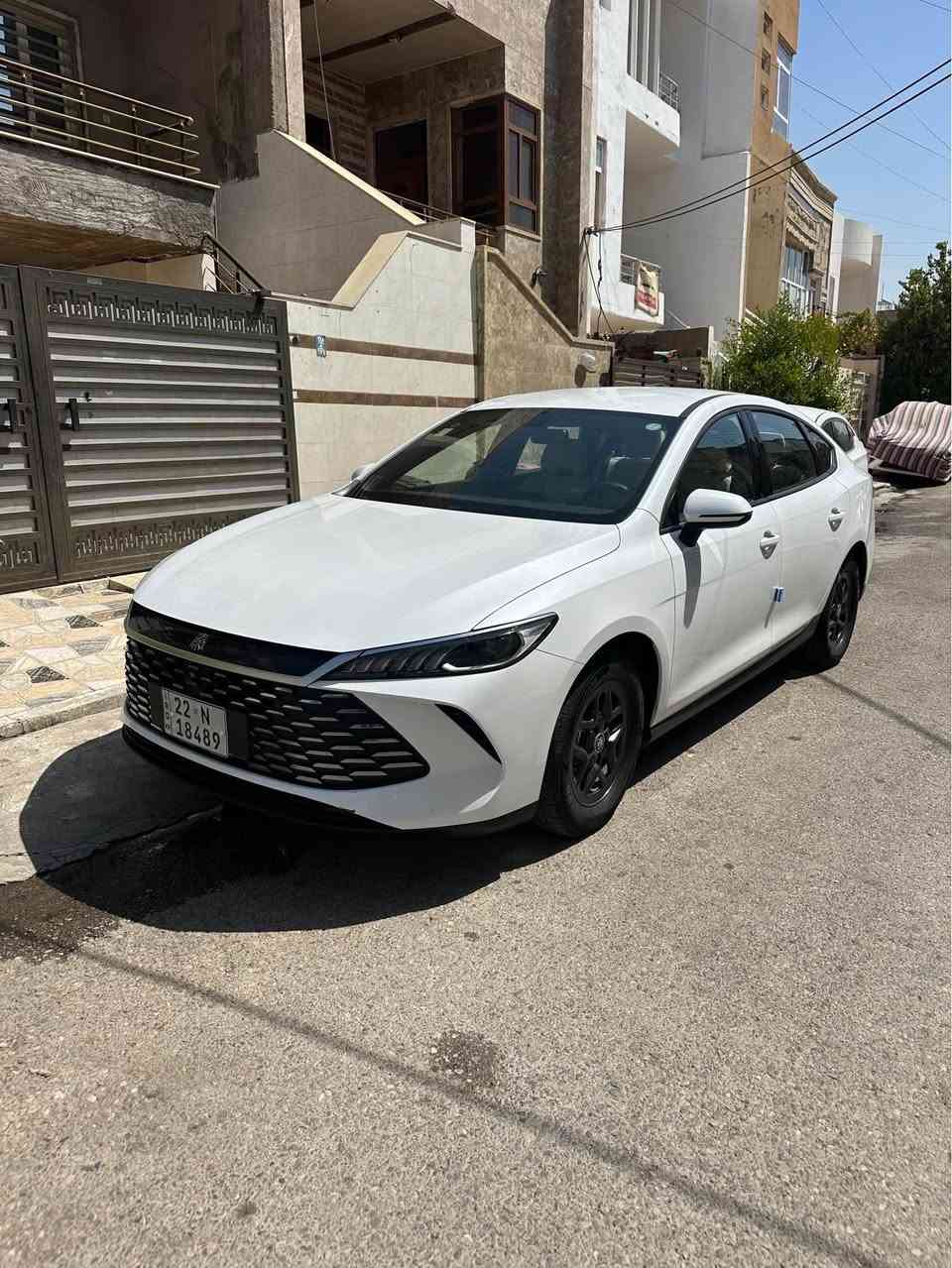 بیوایدی کوین پلاس ٢٠٢٥سەیارەکە زۆر خاوێنە ٢٣ هەزار ڕۆشتوە یەک قەڵەم کاری بجوکی هەیە باقی هەموی بەشەرت تەزرەش بەشەرت سەیارەکە بەناو خۆمانە١٣٣ وەرەقە مەجالەکی زۆر کەم 
ناونیشان هەولیر *********** أربيل, العراق
