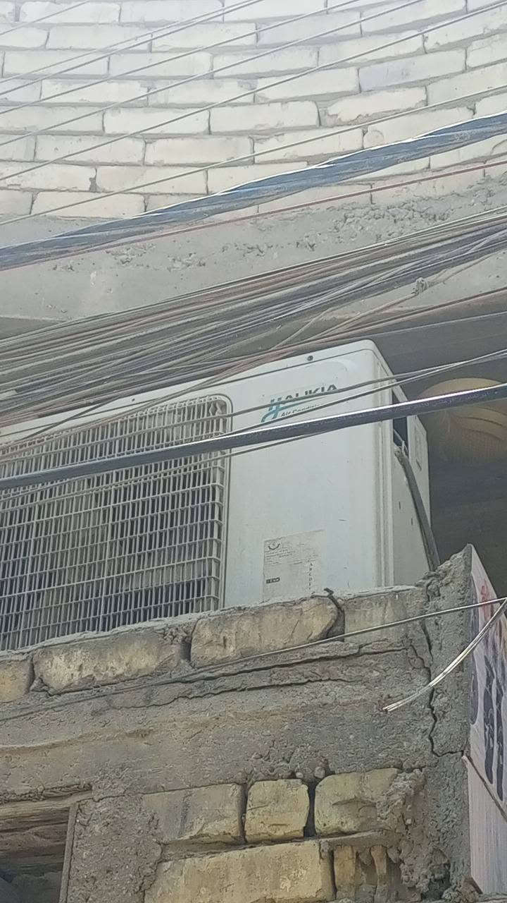 سبلت اوكيا طنين وربع نضيف مداخل تصليح  وبرودته  ثلج ولله متكدر  تواجهه سبب البيع انتقال وحاليا مفتوح مامنصوب السعر ٣٧٥ وبي مجال كلش قليل بغداد البلديات ***********
