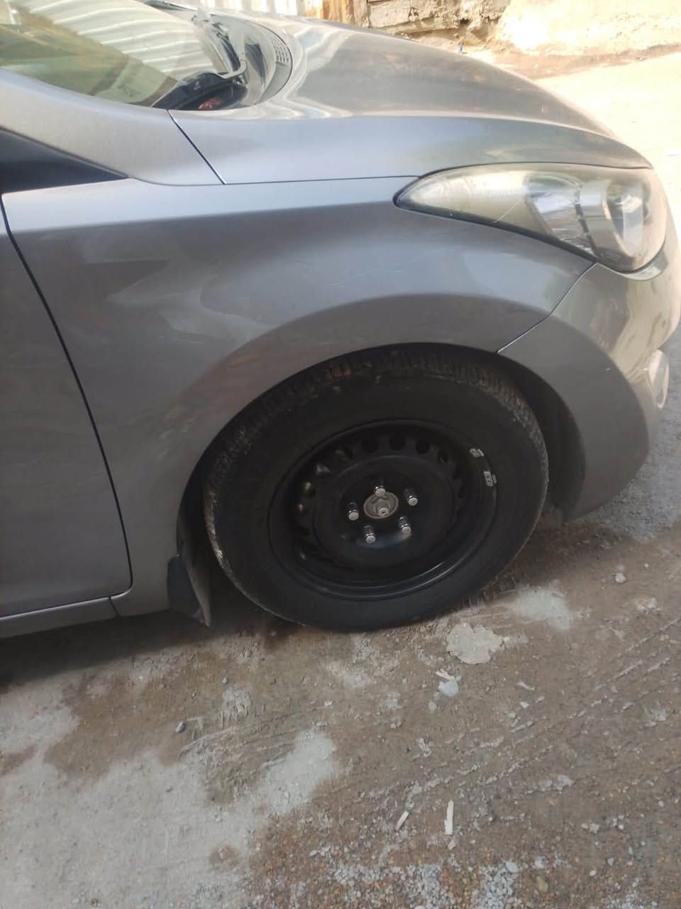 النترا 2012 خليجي فول 1/1 GLS
السياره بيها قطعه صبغ فقط وبيه مكانات بارد 
فتحة بصمة  شاشه كامرة داخل بيجي
مكينة 1800 دوش
السياره جاهزه اي نقص مابيها تبريد ثلج 
رقم بغداد باسمي 
السعر 95 وبيها مجال بسيط 
ياسر ***********
