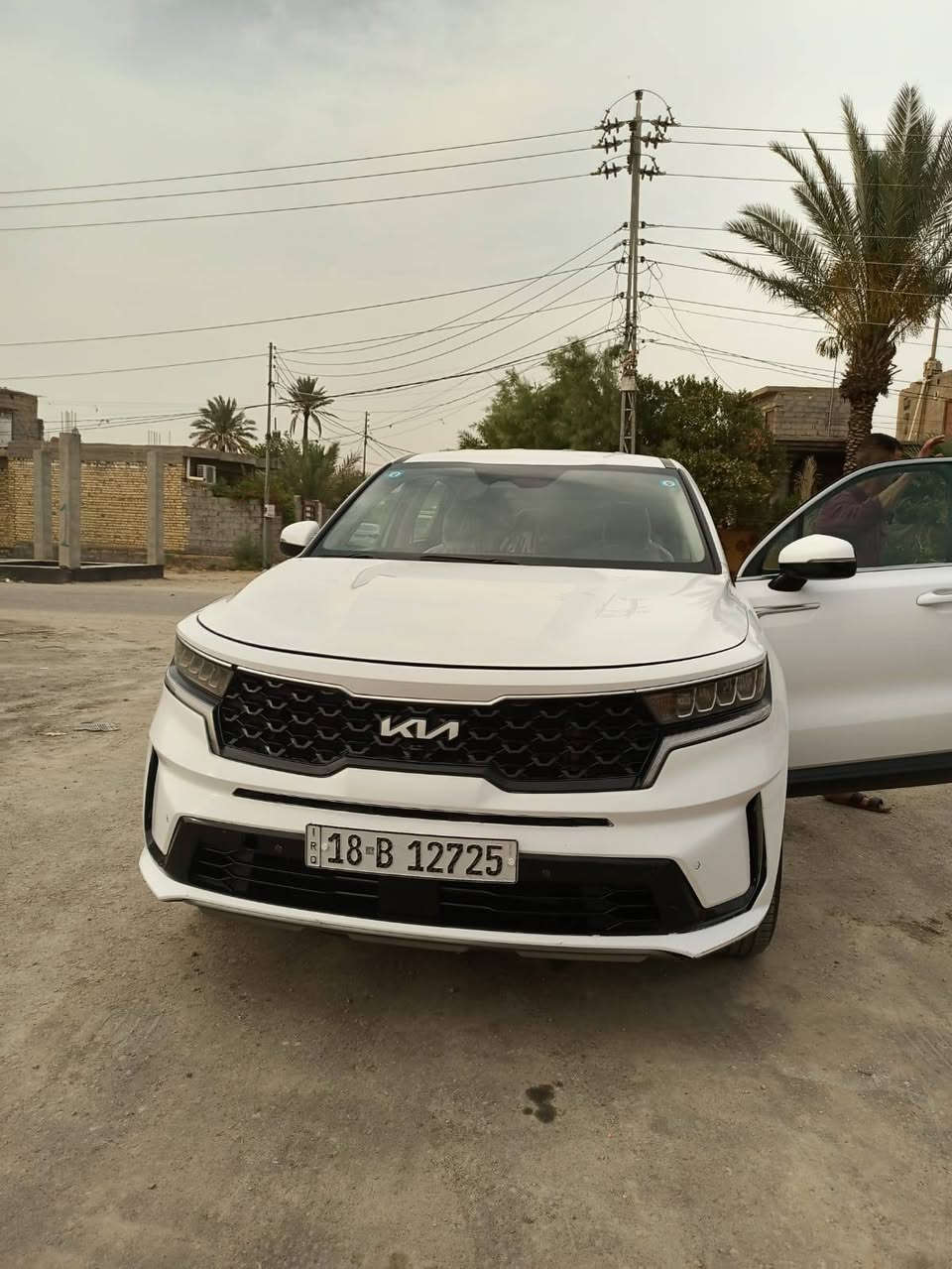 السلام عليكم
سورنتو ٢٠٢٢ رقم بابل الجديد وارد امريكي بيها جاملغ وبنيد 

ماشيه ٤٨ الف كلش جديده خلاص مابيها نقص كلبسة 

للمراوس شعندك دزلي خاص للمراوس 

بابل المسيب المكان 

،***********
