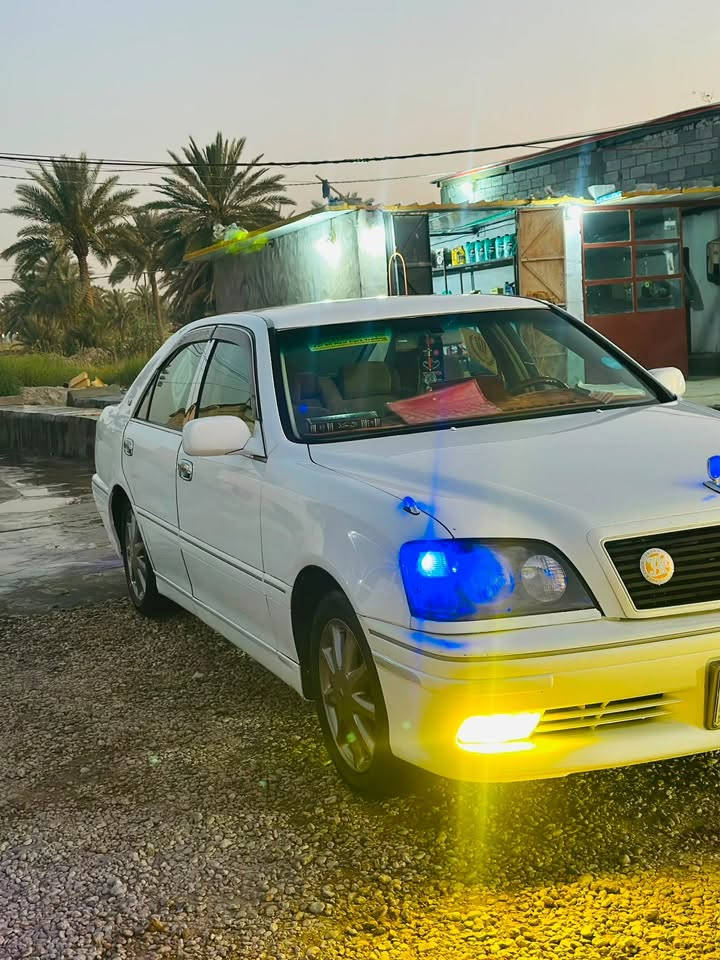 سلام عليكم كراون ملكه للبيع مكفوله كفاله عامه عراق ويابان كرستال اصل دكمتين برده خليفيه محرك ديفور السياره فول عده الفتحه رقم كركوك مدفوع كمرك باقيه بس عله افلوس الرقم عل مشتري مكان السياره بابل  اتصل عل رقم وبيك خيرودلل ***********
