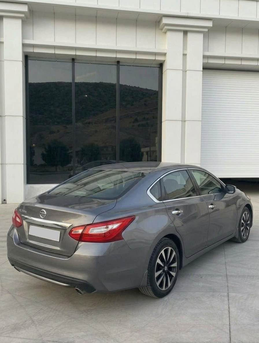 Nissan Altima 2018 plus
نيسان ئاڵتیما 2018
 
مواسفات(SV)plus ى بێ سلاید
ویل کرۆم  ، راداري پێشەوه ، راداري ئاوينه  
چوار تایەی تازەی تازە بۆ بەستراون
سەنەوی و ژینگەو ڕێگەوبانی ھەمووی تا ٢٠٣١ تازەیە 

تە نها بۆنيت بۆیاغە بێ  ناو گرتن بێ جەمپ
لەگەل  يەك بست شان  
پێش و پشت و ناو دەرگاكان هەمووي كەپسه  

گێر و مەکینە و تحویل هەمووی بە شەرتە

نرخ 109  سەد و نۆ وەرەقە و مەجالێکی کەم
ژماره موبايل 
*********** أربيل, العراق
