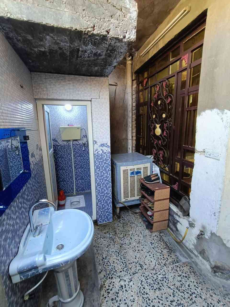 🏠 دار للبيع – بغداد / حي جميلة الثانية

📐 المساحة: 100 م²
📏 الواجهة: 5 متر × 20 متر
📜 الملكية: ملك صرف

📍 الموقع: بغداد – حي جميلة الثانية، قرب زامل أبو داطلي.

🏡 تفاصيل الدار:
• الطابق الأول: استقبال، صالة، مطبخ وخدمات.
• الطابق الثاني: غرفتا نوم وخدمات.

💰 السعر: 260 مليون دينار
🔹 يوجد مجال بسيط للتفاوض .

📞 للتواصل: ***********
