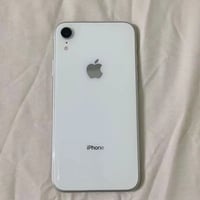 ايفون اكس ار • بطارية ١٠٠ • ذاكرة ٦٤