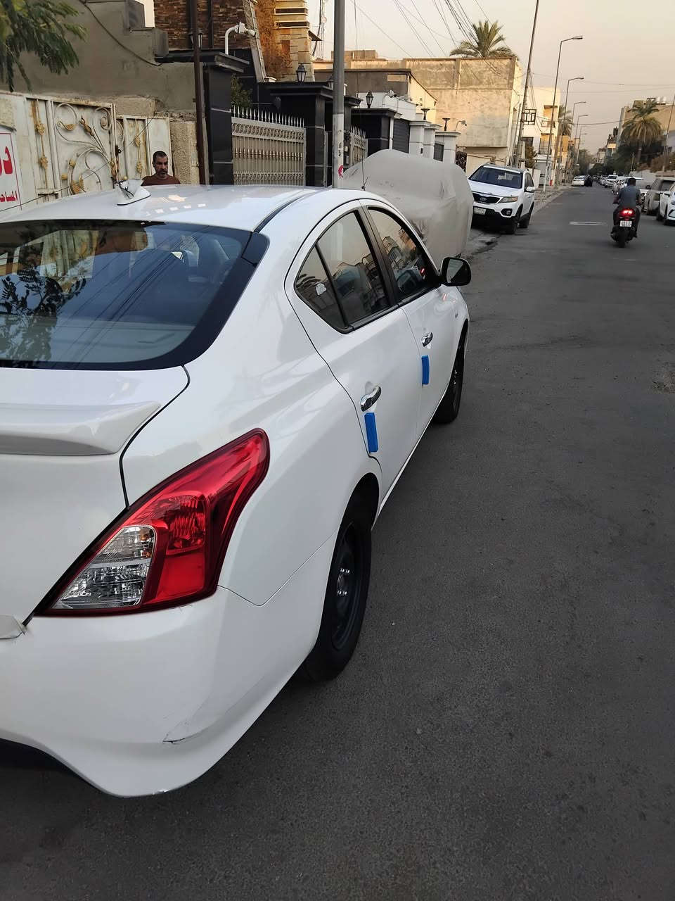 السلام عليكم سني هندي  موديل ٢٥ ضمان السور ماشيه ٣٠ ألف كفاله عامه ماعده دحجه خفيفه بلدعاميه الخلفيه  شاشه لكزز
بسمي تحويل او وكاله اني حاضر   السعر  ١٢٢ وبي مجال رقم ا،بيل  اتصل وتدلل  ***********.   
***********
