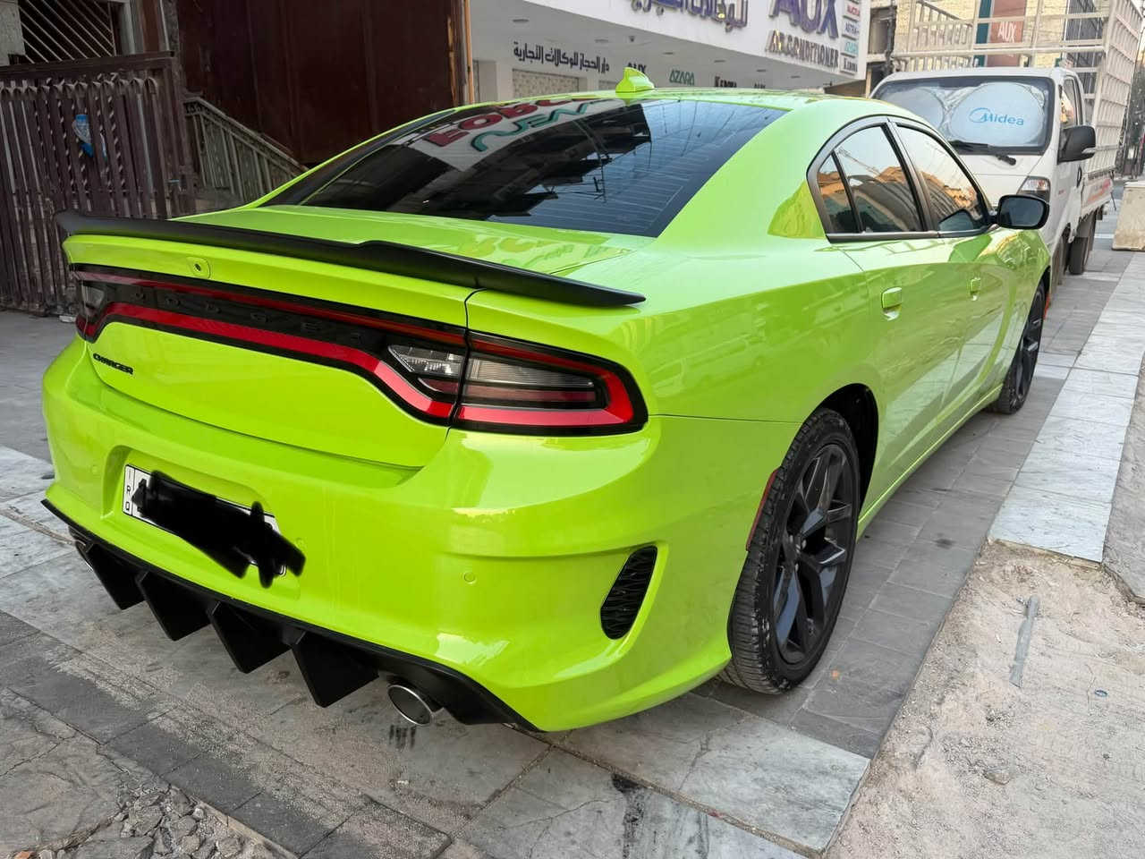 جارجر مديل 2023
SXT
مغلفه 
لون مميز ورقمها بغداد مميز بسمي 

هزه وسنويه جديده

سياره كلش جديده اخت زيرو ما ملعوب بيهه

كفاله كير محرك تبريد 

ماشيه 12الف زيروووووووو

داخلهه كلش حلو

كاربلي الشاشه وسماعات الباين

عليه زنون  اصلي

تايرات جديده 

سياره مناقصها شي حلوه ومرتبه

عنواني بغداد. زيونه 

تواصل ***********
***********
