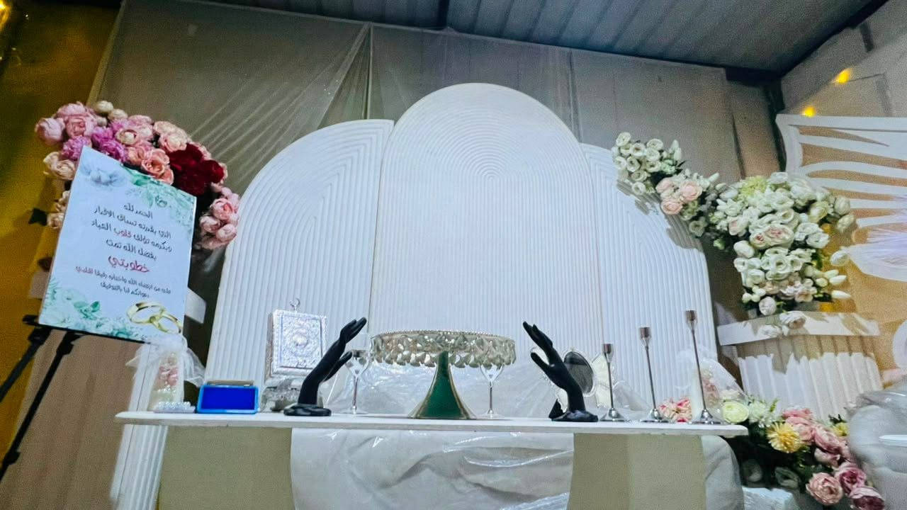 🏛️🎀 نستقبل حجوزاتكم بكل حب 🏛️🎀
نقدّم لكم أجمل تنسيقات الديكور للمناسبات والأعراس 💍🤍
تصاميم أنيقة ولمسات فخمة تخلّي مناسبتكم ذكرى مميزة 🌷
📩 للحجز والاستفسار راسلونا الآن (***********) _(***********) 
أهلاً وسهلاً بكم دائمًا 🤍
