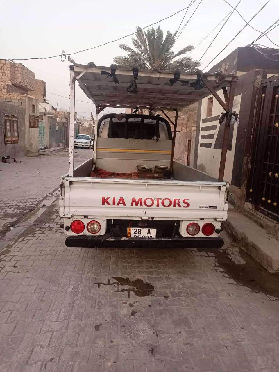 السلام عليكم كيا بنجو موديل 16 سياره باسمي رقم انجليزي تبريد شغال حداديه مكانها نجف بالكوفه ***********

