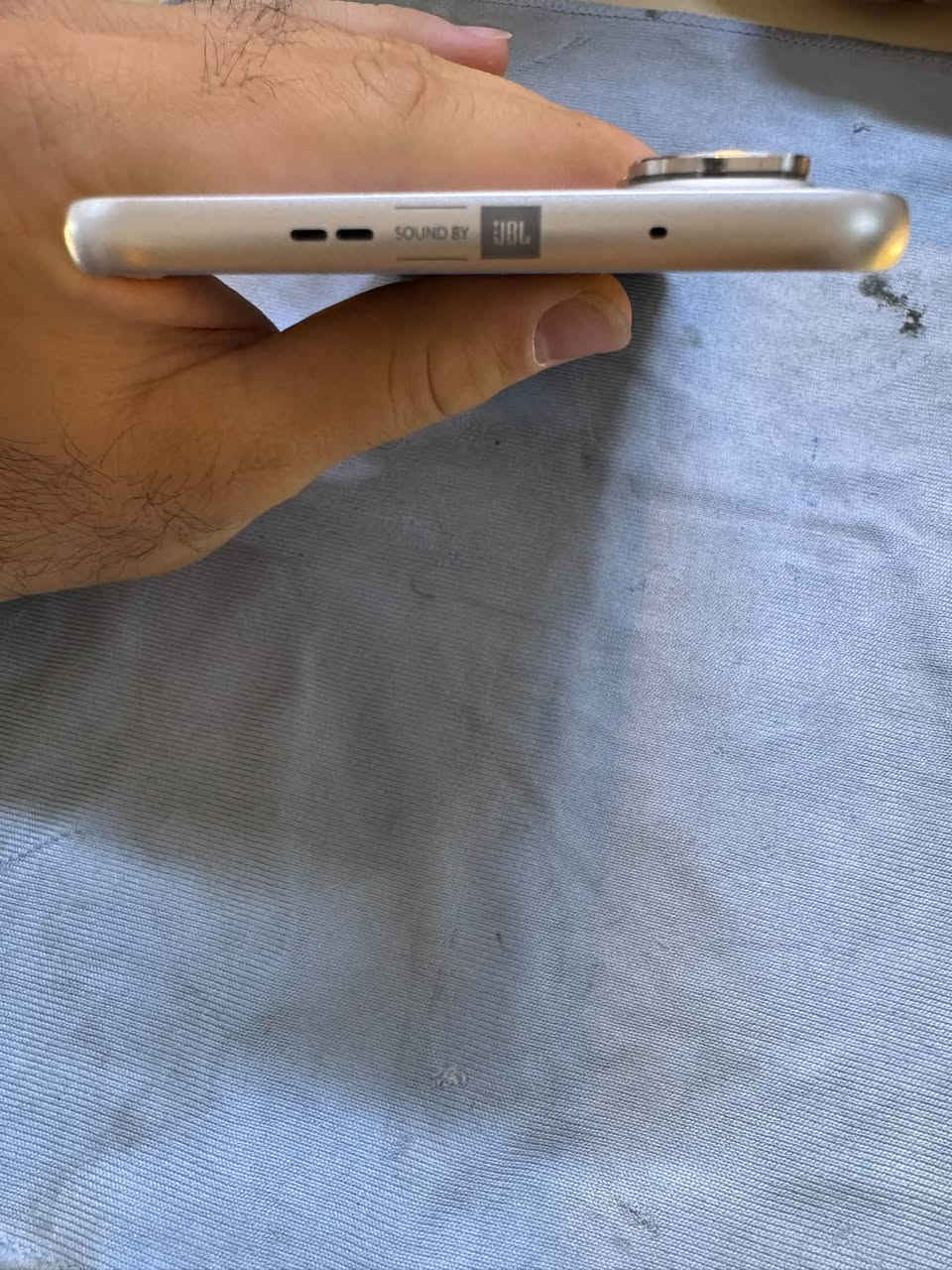 انفنكس هوت 60 برو بلص 
ذكره 256 
رام 8 
جهاز غراض كامل 
سعر 280 
نضافه 100/100 
***********
شراي خابر غير متواجد عل فيس

نص مكتوب في الصور:
- XOS 16.3.0 التحقق من التحديثات اسم الجهاز Infinix HOT 60 Pro+ التخزين ٢١,١٨ غ.ب / ٢٥٦ غ.ب الطراز Infinix X6886 وحدة المعالجة المركزية Helio G200 RAM ٨,٠٠ غ.ب+٥,٠٠ غ.ب الكاميرا الخلفية 50M SONY's IMX882 الكاميرا الأمامية 13M البطارية 5160mAh