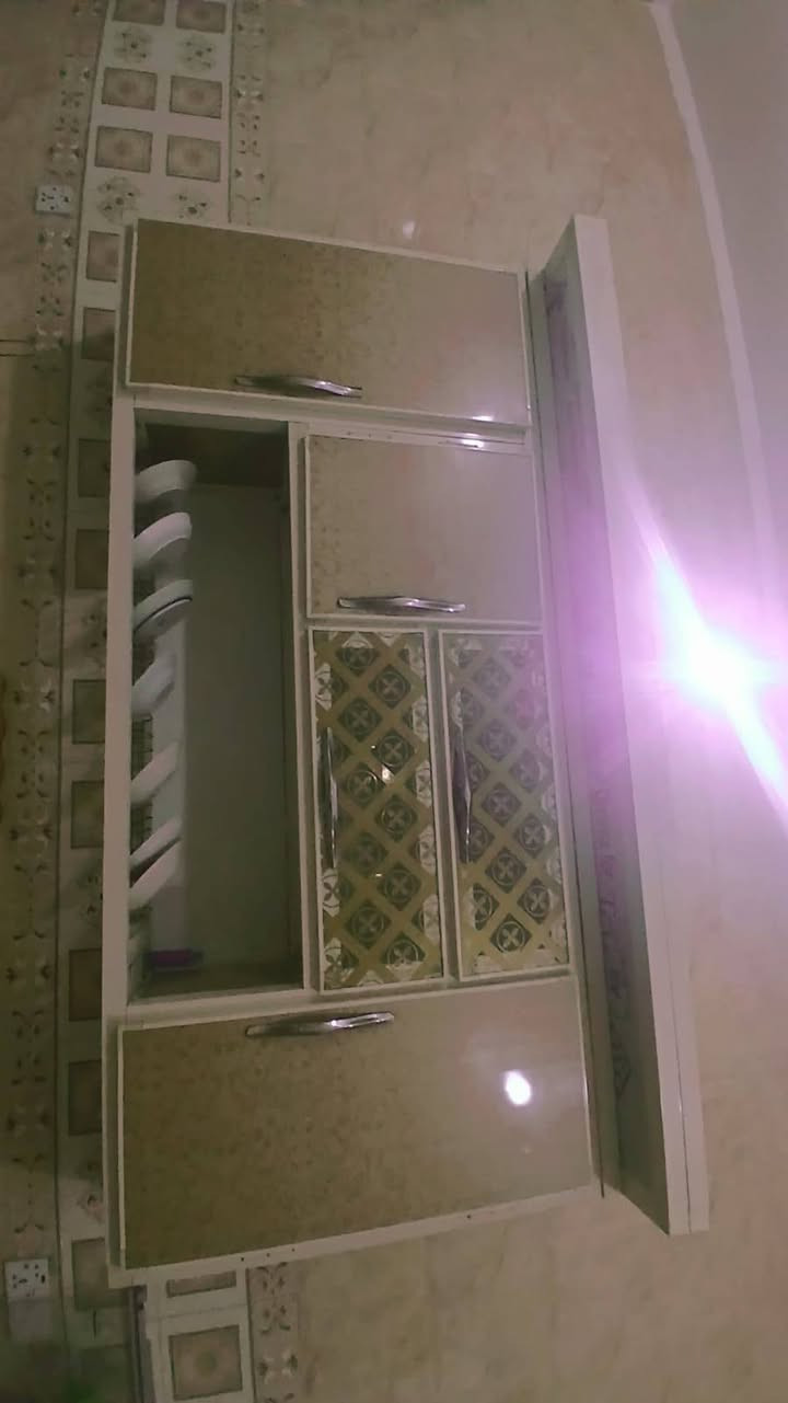 السلام عليكم...كاونتر للبيع تفصال درجه اولى السعر خاص 📍مكاني بغداد...هاذ رقمي متوفر وات ساب***********
