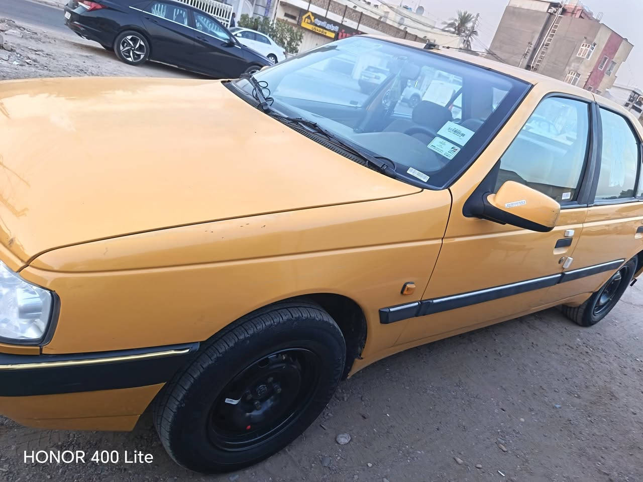 سلام عليكم بيجو 405 موديل 2016 سياره نضيفه مكفوله بس هلال خلفي مصلح دشبول عالي مكاني شعب البنوك *********** سعر 42 بيه مجال

نص مكتوب في الصور:
- HONOR 400 Lite