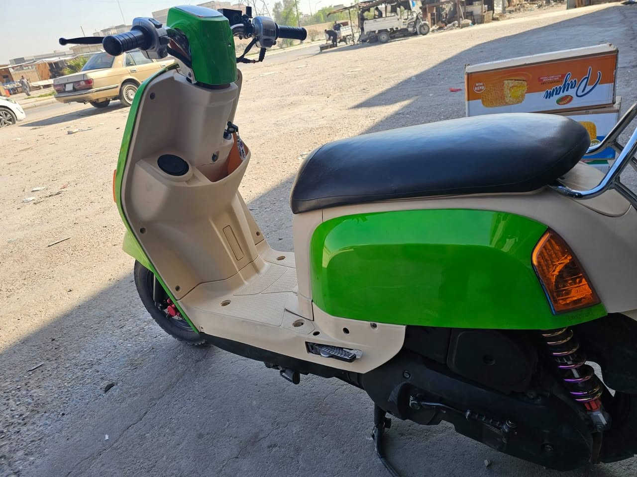 سلام عليكم بوليسي للبيع دراجه ما مفتوحه بيهه خيط تبخير دراجه حلوه وناعمه طلع معدل كفرات  تجاري صالهن يومين شادهن  بس صالنصتهه طاكه فلاتر  طلع صوت العنوان ناصريه صالحيه *********** السعر 650وبيهه مجال حك جيه
