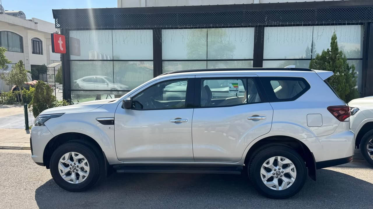 Nissan Xterra 2022 

مۆدێل 2022 تەنها 6000کم ڕۆیشتیە به ناوى خۆمانە سفری ئێرەیە دەبل اكسل نيه چوار پستنه لەونى سلفره هیچی نییە کلیین تایتلە  زۆر خاوێنە شوخت و لێدران و ساردیشی نییە هەزە و سەنەوی هەموو شتەکی نوێیە هیچ مەسروفەکی تێدا نییە 
سعری 223 وەرەقە 
ڕەقەم تەلەفۆن و وەتسئەپ : *********** أربيل, العراق
