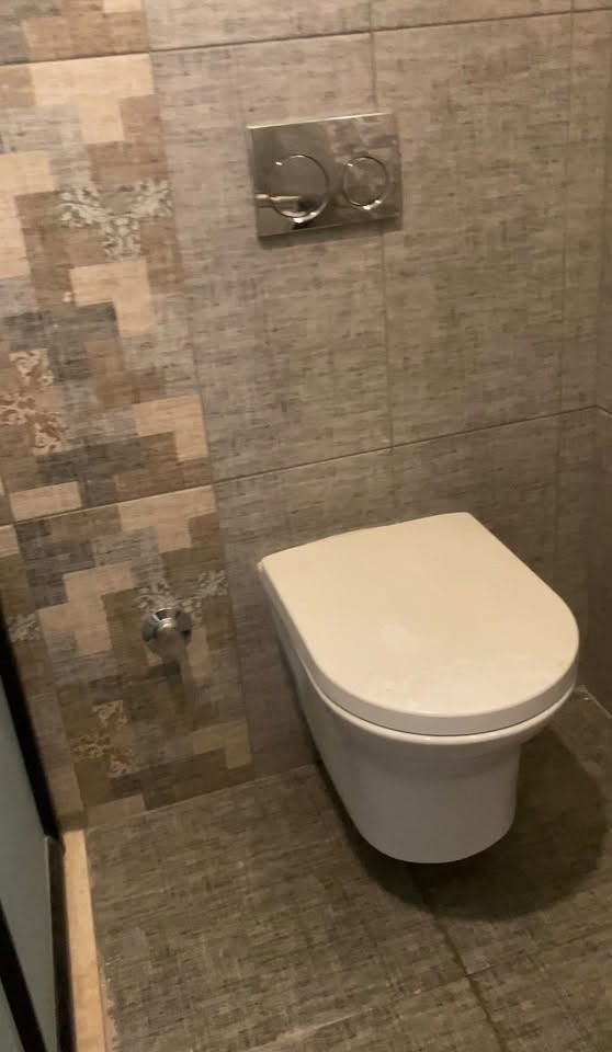 عينك ميزانك شغل مرتب وتخطيط هندسي
مرحله اولى وثانيه اليوم كملناها 
تأسيس مجاري وصحيات بكافه انواعها احدث الانضمه حسب رغبه صاحب المنزل 
للتواصل *********** وهم بي واتساب
موصل فقط .
