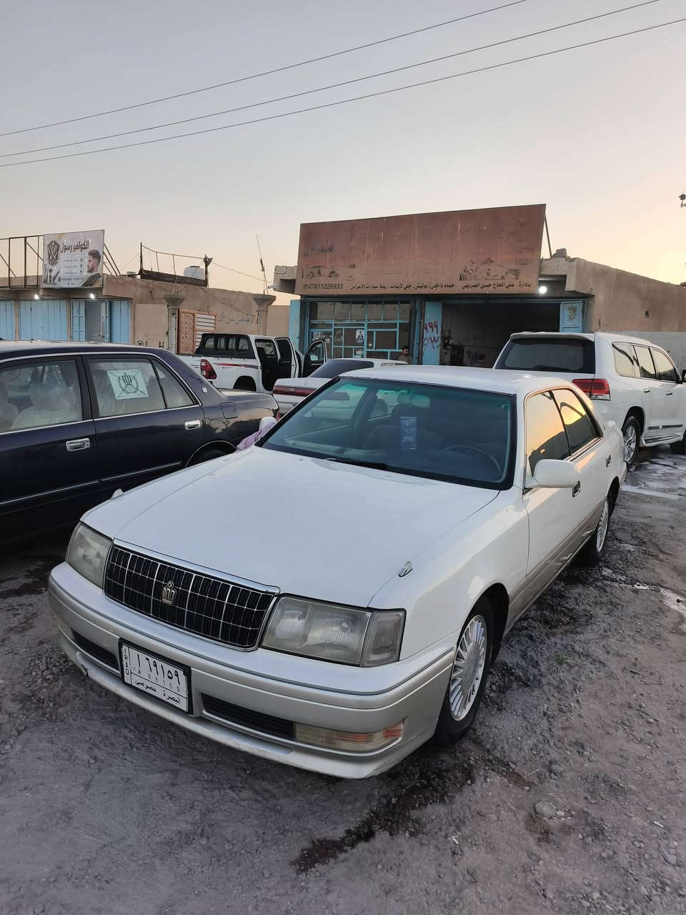 السلام عليكم رأس الثور فلات موديل 1997
السياره فول مواصفات فتحه جنج ١٢ كرستال أصل عينه ليزري ويل ليزري 
السياره ما ناقصها شي 
بيها كفر جاملغ خلفي صفحة سكن مبدل يابان 
محرك ٣٠٠٠ فيشتين خير من الله وما ملعوب بي
رقم بصره بسمي سنويه ٢٨ 
ما ناقصها شي السياره خياس ما بيها مال جناي
السعر ٩٥ وبيها مجال حك الجيه 
مكانه بصره زبير
رقم الهاتف: ***********
