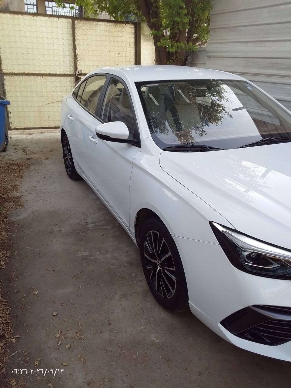 السلام عليكم.. MG5 plus 2026
السياره رقم بغداد ماشيه 5000الاف بعده بوضع زيرو مكفوله كفاله عامه فول مواصفات رايده 120 ورقه للاستفسار *********** يوجد واتساب

نص مكتوب في الصور:
- ٠٦:٣٦ ٢٠٢٦/٠٩/١٣
- ٠٦:٣٧ ٢٠٢٦/٠٩/١٣