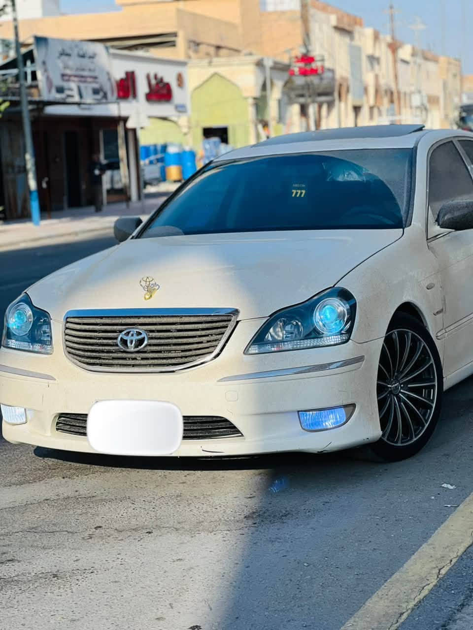 للبيع ماجسته
موديل 2005
السياره فول  فتحه 
6بصمات 
كصة تكم فقط
كير محرك شرط 
تخم تاير جديد 
كهربايات شرط 
ويل جديد 
لايت مكحل 
سياره طك كارتون 
تبريد شغال السياره جديده بل باكيت 
صدر جديد السياره جاهزه ماناقصها شي 
ترايها لسوريه 
السياره عايزها بس سايق 
السعر 49 وبيها مجال 
مكان السياره تكريت  
***********
