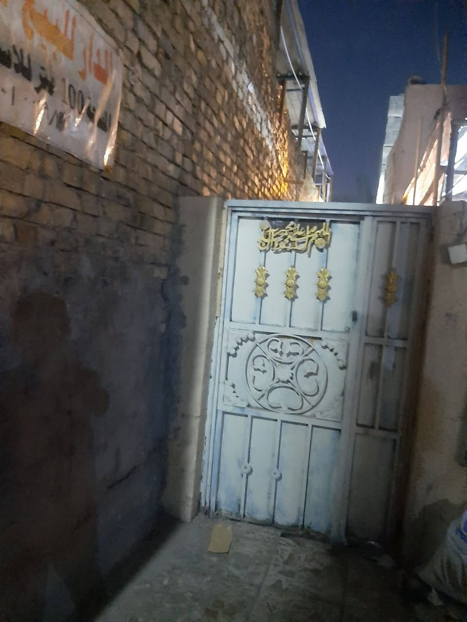 مقابل ميثم التمار • ١٠٠م