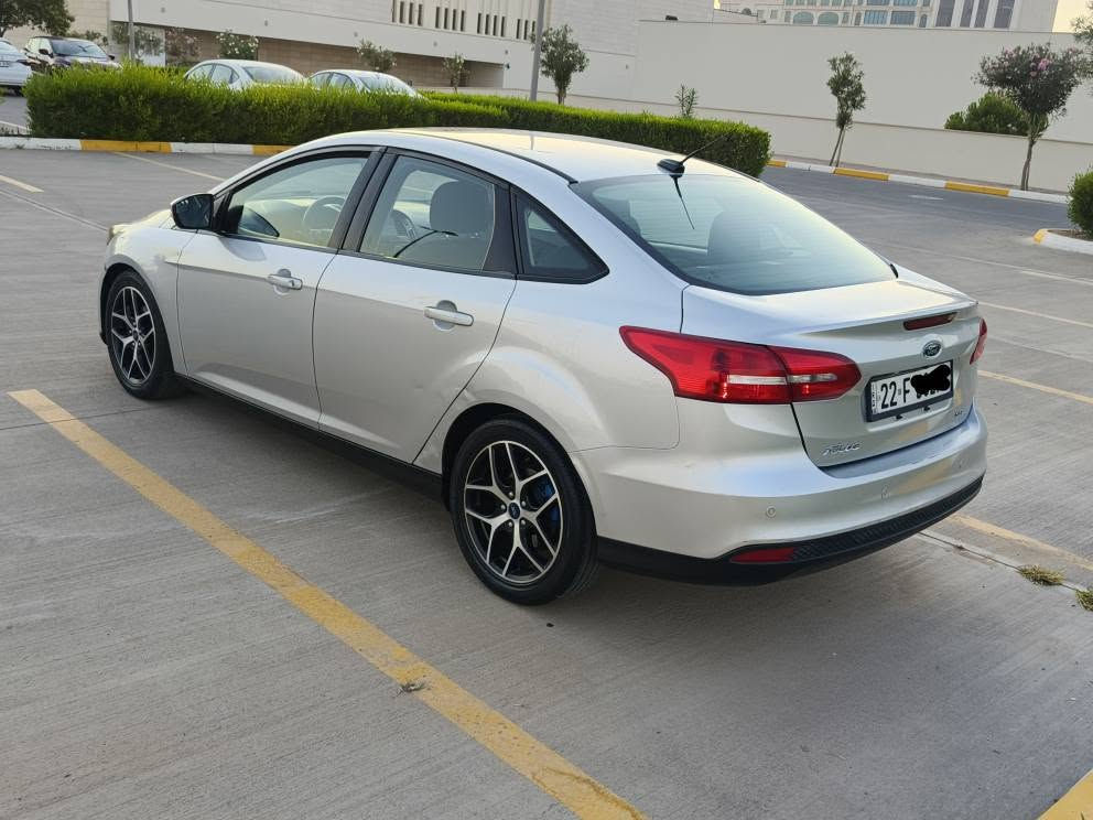 Ford Foucs 2017 SEL   
‎        ( ســـــعری : 85 وەرەقە )
‎فۆرد فۆکس 
‎مۆدیل :2017                   
‎مواسەفات : SEL 
‎٤ پستن : مەکینە ٢٠
‎سیلاد ، شاشە گەورە بیلاد ، ناو لید 7 ڕەنگ بیلاد 
‎ئەرباگ : بیلادیە نەتەقیە 
‎دوو پارچەی سبوخ ( چاملخ ، بۆنید ) 
‎یەک ساردە کوتی هەیە 
‎سەنەوی بەسەر چووە ڕەقەمی نوێیە 
‎       (ڕەقەم تەلەفۆن:  *********** )     
‎ڤایبەر وەتسئاپ    
‎شوێن هەولێر 
‎
‎1FADP3H20HL248320 أربيل, العراق
