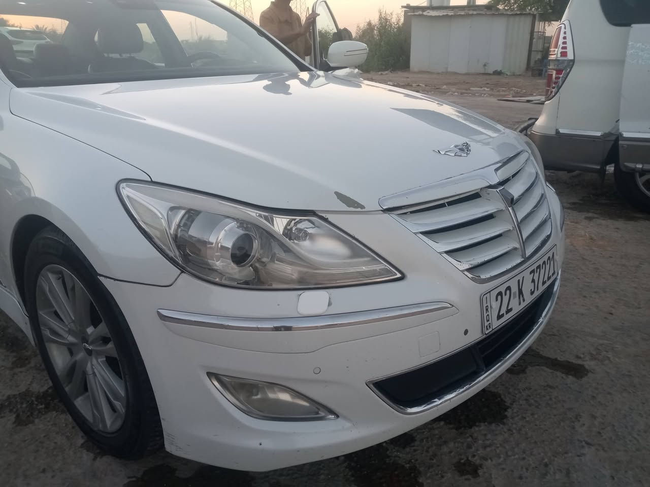 السلام عليكم
للبيع جنسز خليجي 2013 رويال فول الفول
بيها چاملغ امامي صبغ وباب السائق مفتوحه براغيها مبدل بيها نرماده والباقي كفاله  بيها كم شخط بسيطات رقم اربيل دولي ب اسمي تحويل جديده جاهزه لاخير ومانقصها برغي رايدها 120 وبيها مجال قليل كلش مكاني الحله  وبغداد السياره رويال ماكو داعي اكتب مواصفاتها لاستفسار اتصل ***********
