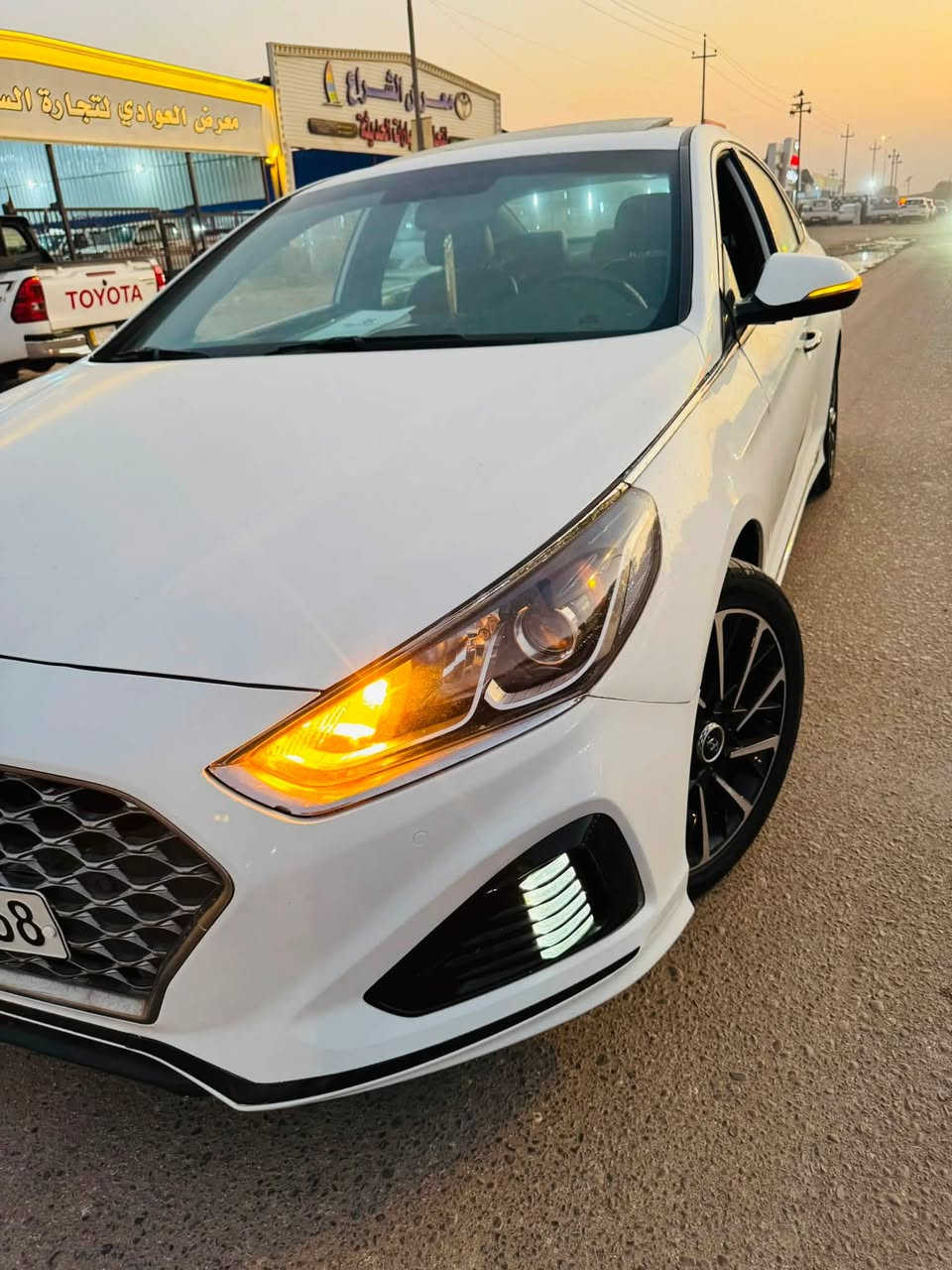 للبيع سوناتا 2018  رياضي فول الفول أمريكي بجم كبس  محرك 2000 توربو. 8 كير. يعني طياره بدون إصراف شرط من تبديله لتبديلهً ما تنقص كلش جديد محركها.  تبريد ثلجً  
بيها 3 قطع رش. بدون دواخل وبيها مكانات تكشيرً موضحه بل سونار مابيها شي مضمومً  مكفوله شواصي بدون ايرباك  
بصمه تشغيل
فتحه قماره 
كشنات جلد +كهرباء3وضعيات+ كشنات جلد +هيتر دبل
شفتات +ستيرن رياضي+تحكمات كامله

شاشه ورادار خلفي وجوانبً 
نقطه عمياء 
تبريد ثلج فول 
ويل رياضي سبورت 
لد ثلجي 
تخم تاير 
السعر 112 ورقه وبيها مجال 
مكاني بابل_الشوملي 
لاستفسار /***********
ملاحضه /السياره باسمي توني محوله بيها وكاله او تحويل
