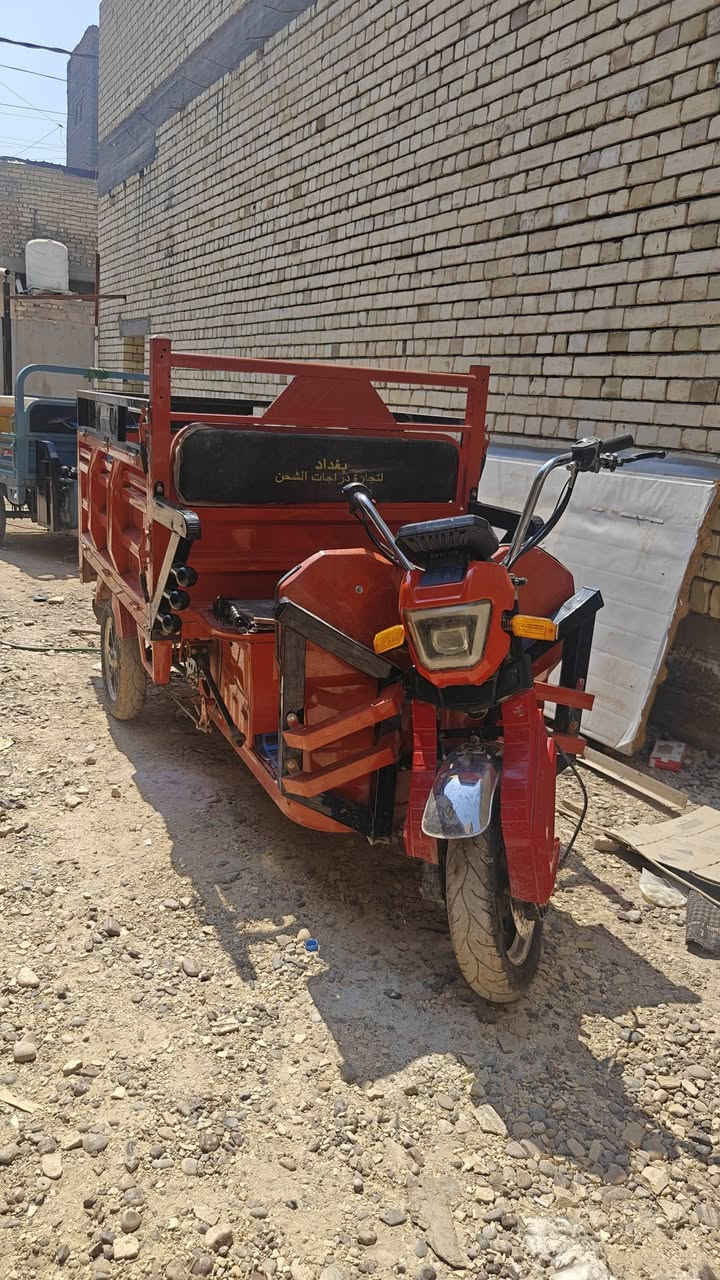 السلام عليكم شباب عندي ستوته شحن للبيع موديل 25 بطاريات 6 مسطره الستوته نضيفة كلش سعرها مليون بيها مجال حك جية مكاني مدينة الصدر ***********
