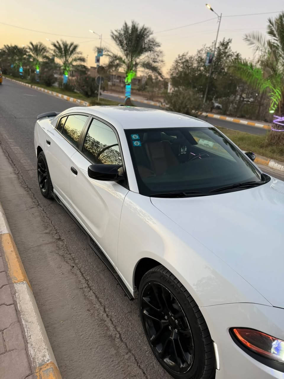 جارجر sxt 2019 خليجي كفاله عامه
محدث كامل GT 

دواخلها كله محدث تغطيس كاربون فايبر 

دركه SRT واناره متغير الالوان زراعه كامل 

ماشيه 70 الف فقط 

رقمها بغداد باسمي 

كير ومكينه كفاله السياره جاهزه من كل شي 
معروضه 228 ورقه
مكان السياره بغداد زيونه 

***********
