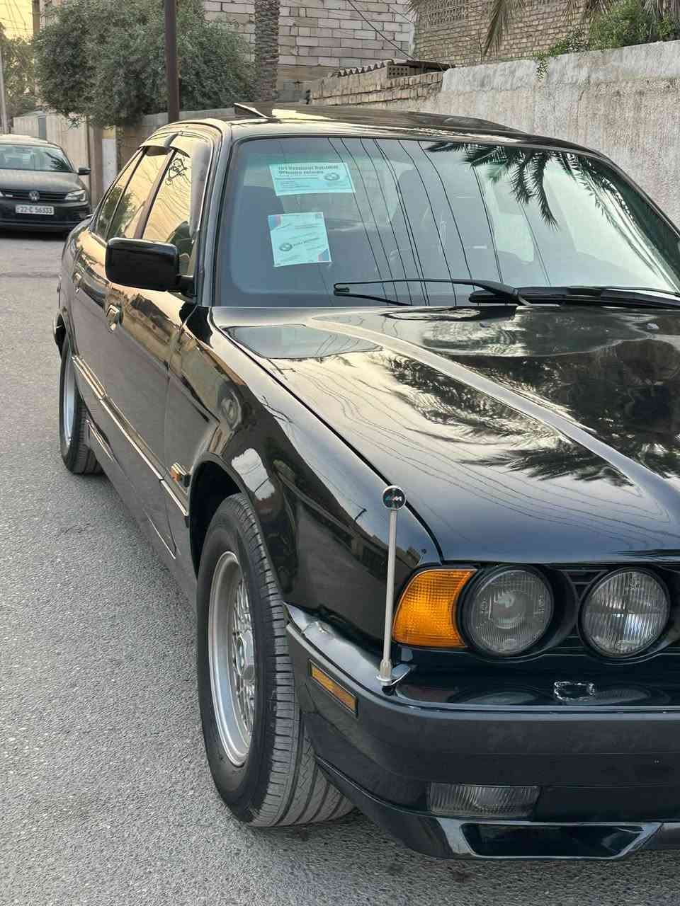 سلام عليكم ورحمة الله وبركاته
حبايبي الغوالي بي ام 525 اصل 
موديل 93 مسكر اصل اصل دبل 
ايرباك دبل جكمجه مري منفصل 
ويل خليه  تخم تاير الامامي جدد
 والخلفي نص عمر ترايش وارد امريكي 
سلايت مكينه كير صدر امامي وخلفي 
جديد تبريد قطعتين ثلج سياره جاهزة 
جامه جديده رقم بغداد  تحويل مباشر
مكاني بغداد الكراده بيع او مراوس حسب 
القناعه الاستفسار اكثر هاذا رقمي 
***********
