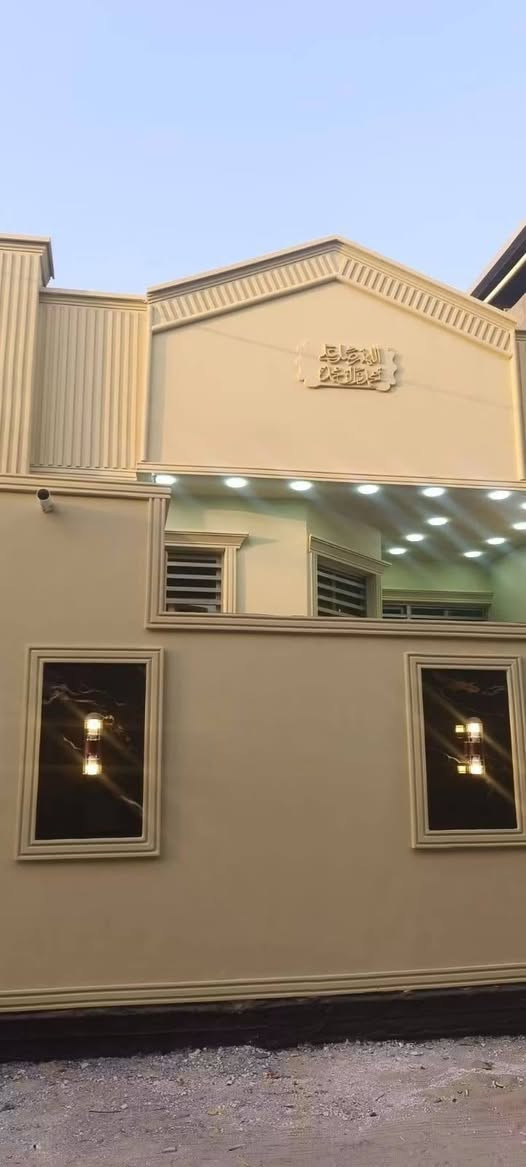 🏡 بيتين للبيع – فرصة مميزة للسكن أو الاستثمار 🏡

📍 الموقع: البصرة – أبي الخصيب

🔹 تريد بيت واحد؟ أو تريد البيتين سوه؟ الخيار إلك 🔹

📐 مساحة البيت الواحد: 110 متر
📜 نوع العقار: طابو زراعي باسم عراقي (سند 25)

✨ مواصفات كل بيت:
✅ شغل درجة أولى – شغل ملكي
✅ غرفتا نوم 2
✅ استقبال
✅ صالة
✅ مطبخ
✅ صحيات
✅ طارمة

🏠 البيوت فارغة وجاهزة للسكن مباشرة

💰 سعر البيت الواحد: 65 مليون دينار عراقي
🤝 السعر قابل للتفاوض

📞 للاستفسار:
***********
