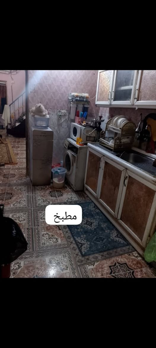 االسلام عليكم بيت يصح حسنيه كربلاء شارع ابوطالب للبيع  طابق ونص  يي صطح ومنور 66متر يصلح  حسنيه  للاستفسار على الرقم ‏‪***********‬‏
