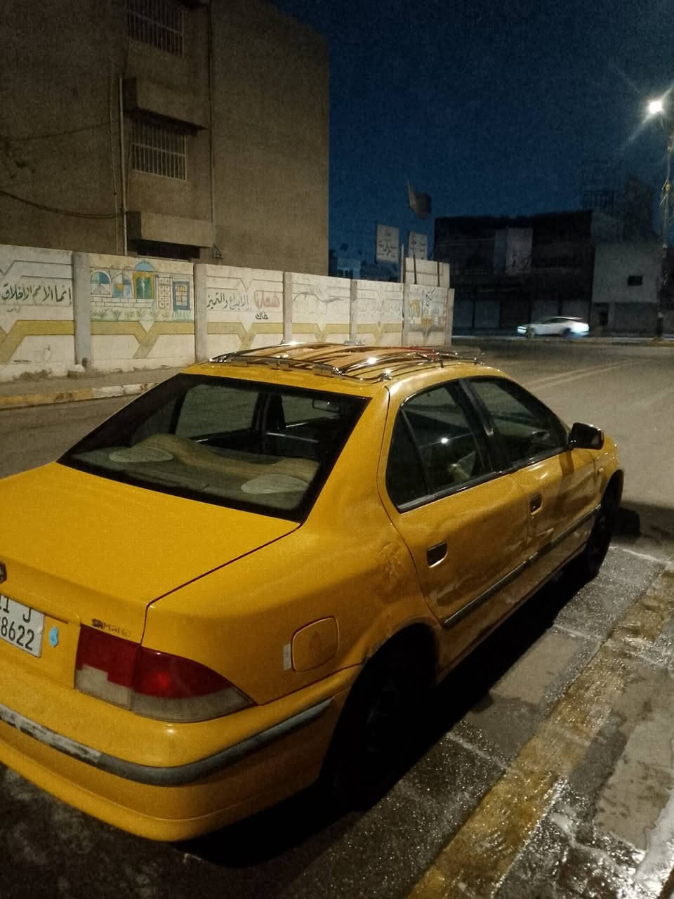 سلام عليكم
سمند موديل ١٠ للبيع ناطقه 
كير و مكينه و تبريد بل لايلون 
مودشمه عام 
صدر امامي خلفي جدد 
كهربائيات جدد مناقصها اي شي 
جامها اربه كهرباء و كلهن شغالات 
بيها بس هاي الضربه بل جاملغ الوره عكس و بعدهي ع ضربتها ملعبت بيها 
السياره قبل سبوع منزللها مكاينه جديد و عينه و صينيه هم جدد يعني لا تنقيص ولا تبخير 
مكان السياره بغداد 
السعر 30 و بيها مجال ***********

