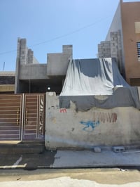 البيت للبيع المساحه 169 متر طابقين طابق الاول غرفتين نوم مشتملات داخلي...