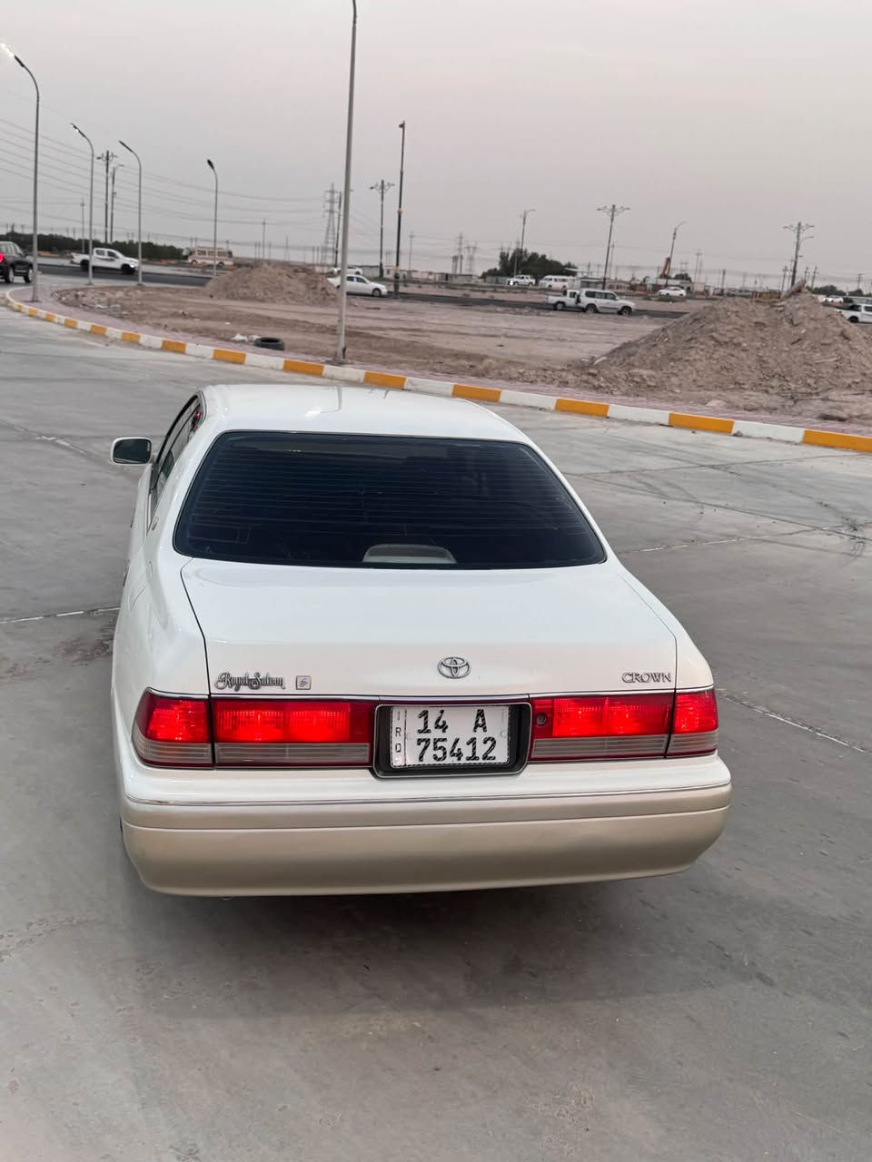 مرحبا راس صور فلات مديل 1997
مكفول من الكص والنغل
 الجثه والضربه
 مكينه وكير 3000فيشيتين 
شاصي 55
تبريد خلفي جنجر 12قرص 
فول مواصفات عده الفتحه
 تخم تاير ويل كب جديد
 حداديه جديده كهربائايات كلهه شغاله
 كشنات كهربائي رقم بصره انكليزي
 شرط التحويل سنويه مجدده الى 2030 
السعر 105وبيهه مجال وترهم بيع ومراوس 
واي استفسار اتصال ع الرقم *********** اتصال اثير واتساب اسيا***********
