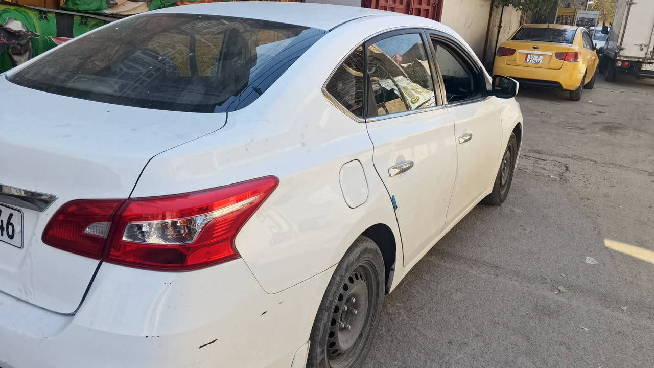 السلام عليكم سنترا 2018 للبيع رقم بابل مكانها بغداد تحكمات ستيرن كامرة رادار الارضية جلد كير مكينة تبريد خير من الله تايرات امامية جديدة ثلاث اوضاع قيادة سبورت وايكو وعادي 
 وعادي السيارة باسمي التحويل ثاني يوم السعر 85 وبيها مجال 

***********
