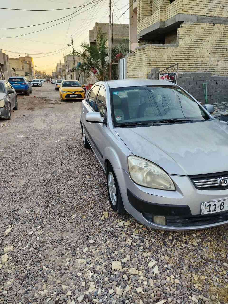 كيا ريو ٢٠٠٩ بغداد رقم انكليزي بسمي رايدها ٧٠ _ مكاني زعفرانيه
***********
