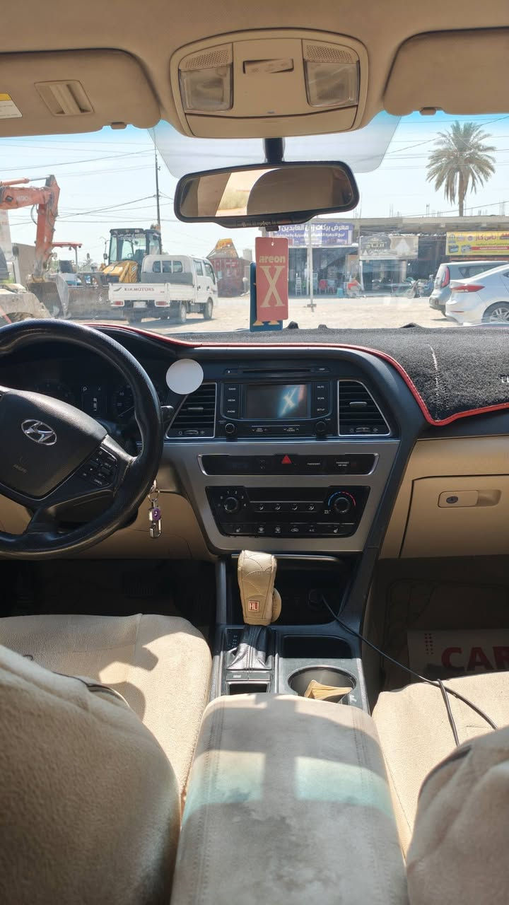 للبيع🔴
سوناتا موديل 2015
وارد امريكي
مبدل فقط البنيد 
تبريد تدفئه
اشايربل مري
ويل كب كروم
رقم بغداد انكليزي تحويل ثاني يوم
وضعيتين قياده
كشن سايق كهربائي
السياره ما عايزه كلشي مال جناي
السعر: 115 وبيه مجال
العنوان: بابل الكفل
للئستفسار: ***********
