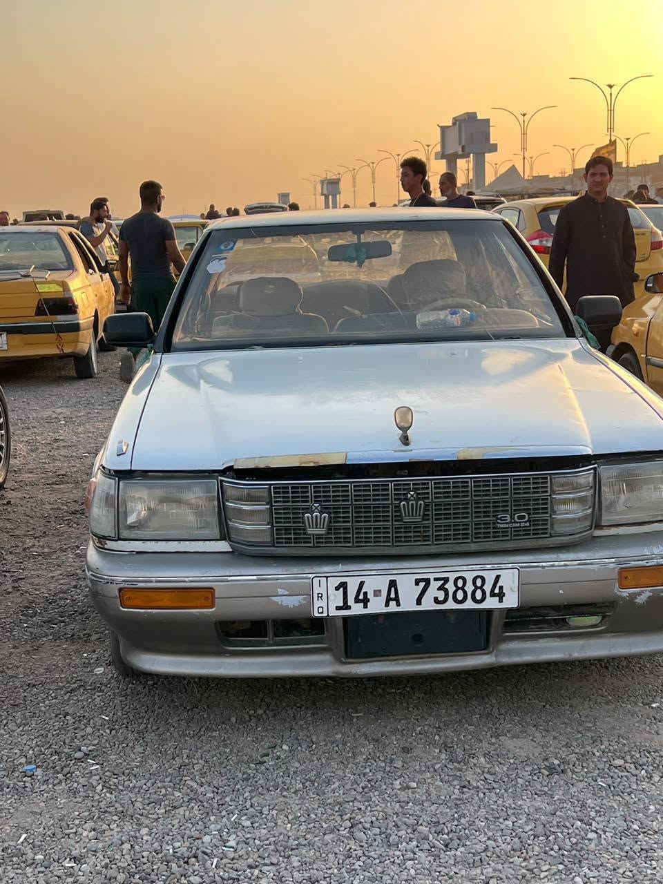 السلام عليكم سياره هاف توب 92 للبيع مكان البصره الجزيره 30 وبيها مجال ***********
