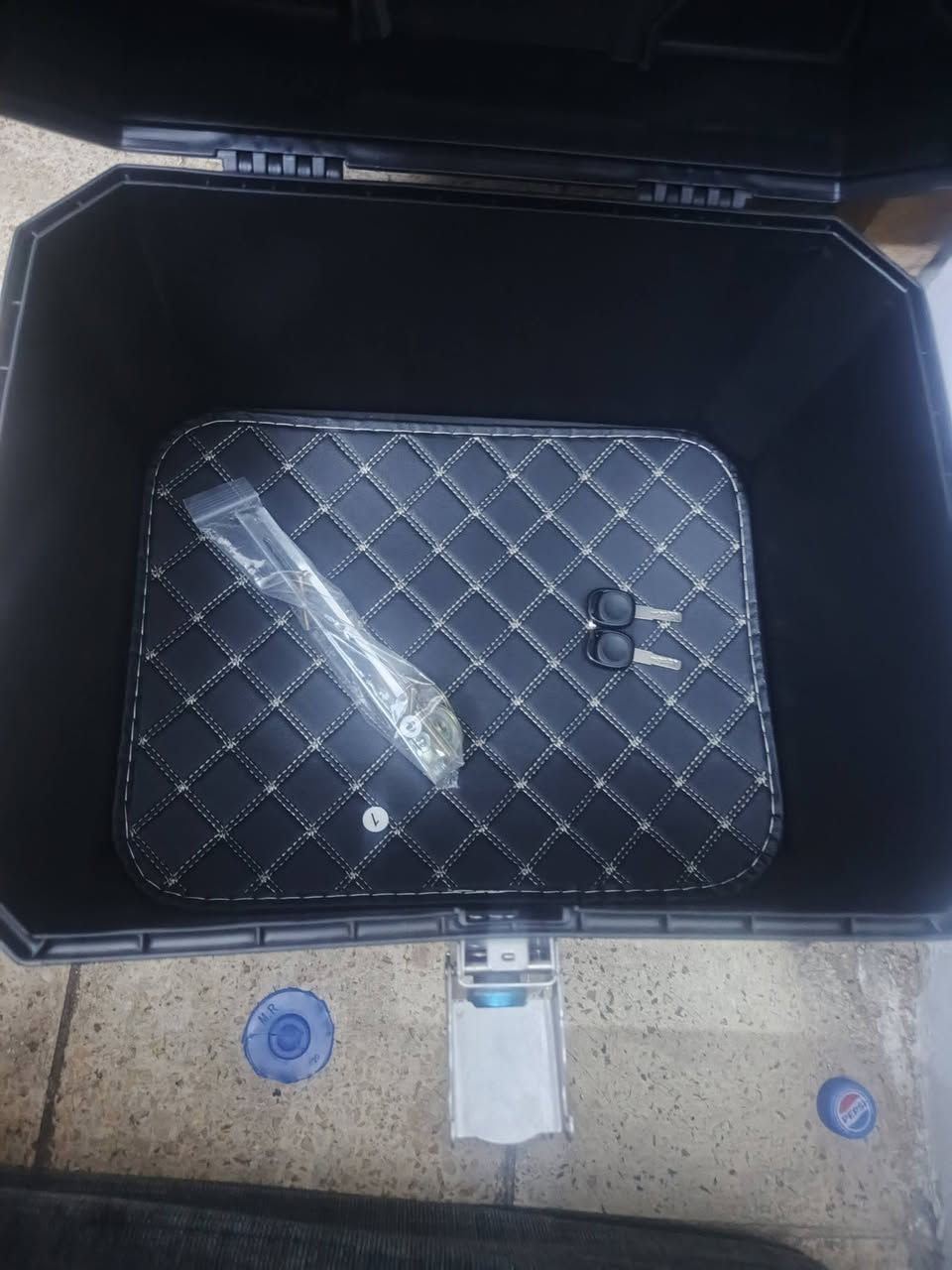 جنطه لك ممستخدمه شوفت عينك قيم واخذ بغداد البياع ***********
