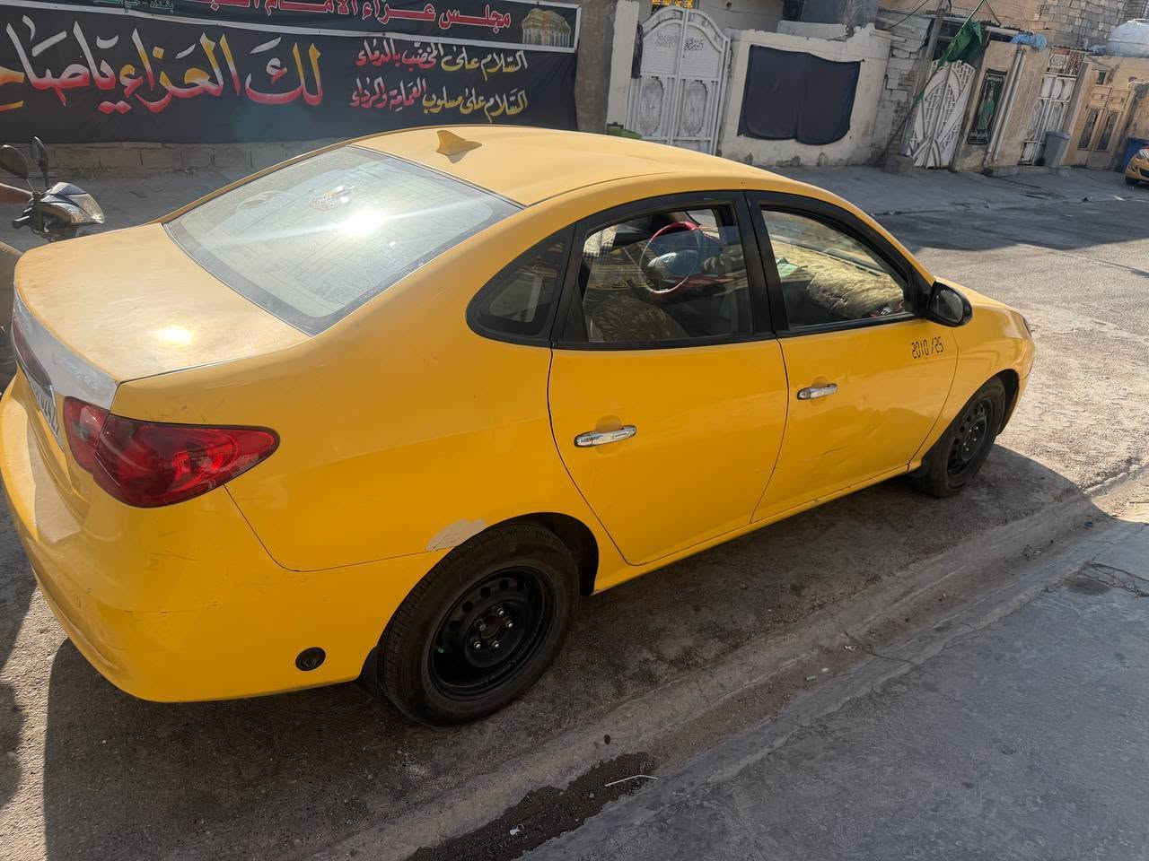 2010 النترا 
حادثها قبق الجنطة ونفسه البلادي ما مبدل 
وأربع اصابع من الحوض 
ليبل واحد 
مكينة كير تبريد جيد جداً 
منظومة غاز 
بغداد / 88$ وبيها مجال 
‏‪***********‬‏
