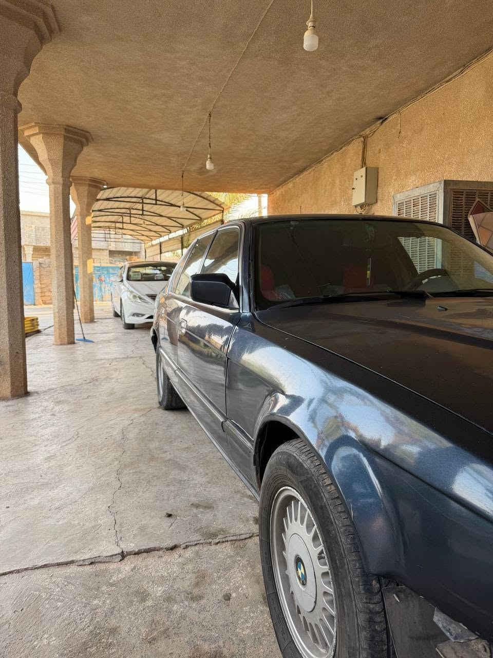 سلام عليكم ورحمه الله وبركاته سياره BMW 1993    735  اوتوماتيك  رقم نينوى دولي سنويه 29  مكينه كير صدر تخم تاير كلها جديد منضومه تبريد جديده كمبريسر جديد سياره حلوه  دبل ايرباك جوم كهرباء ارضيه جلد مغلفه جديد   تبريد ثلج باور مي مسجل غرفه نضيفه سياره حلوه وبلاديه كهربائيات شغاله كيج بانزين طوافه جديد  هورن كصه نعومه حلوه للبيع او مراوس حسب القناعه العنوان تكريت  ***********
