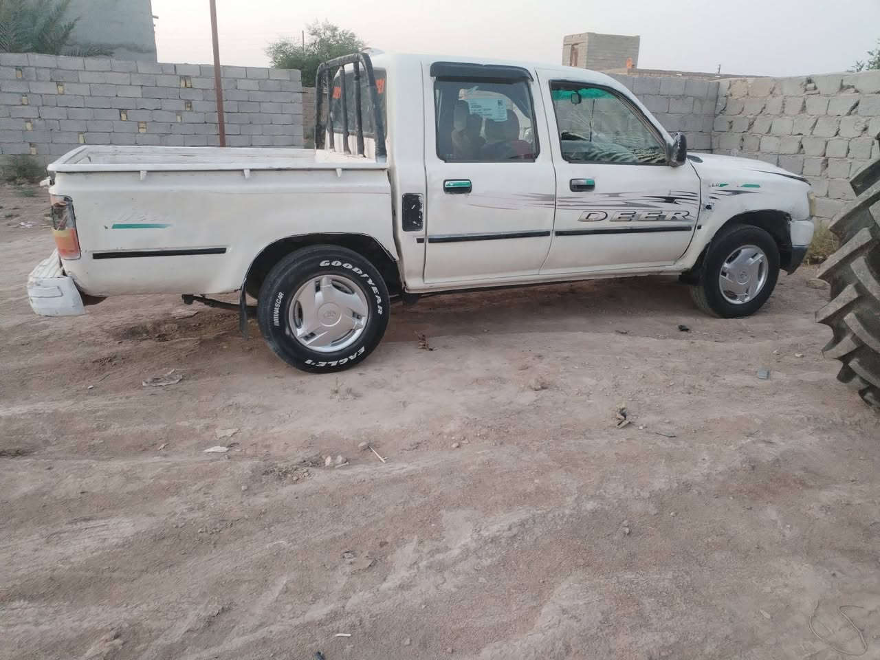 دير • ٢٠٠٨ • مكفولة مكينه وكير