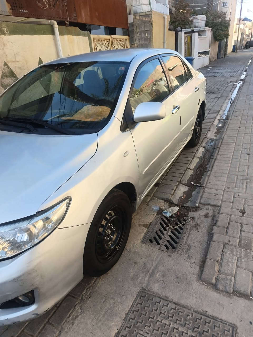 السلام عليكم كورلا خليجية ٢٠٠٨بيهه ٣قطع صبغ أثر جراد السعر ٨٨قفل(***********
