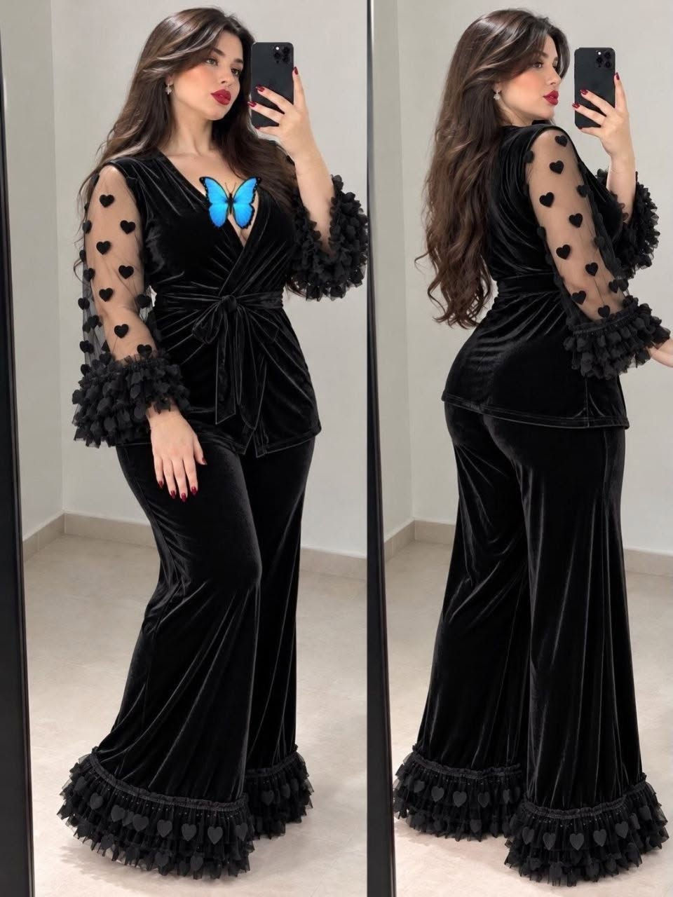 ملابس • حجز