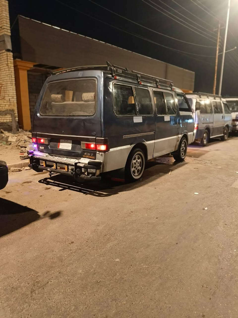 سلام عليكم
كيه بسته للبيع 
موديل 1994 بغداد الماني سنويه لل 29 شرط التحويل ماكو وكاله مصفره هيئه وغرامات 
سياره كفاله عامه كير محرك اكسل كفاله شواصي 4 كفاله تخم تاير صدر مشط باور كهربائيّات كله شغاله عل بلاد دوشمه جديده سياره مال جناي سعرها 43 وبيها مجال بسيط 
مكاني بغداد الطارميه... شرط التحويل......  ***********//***********
