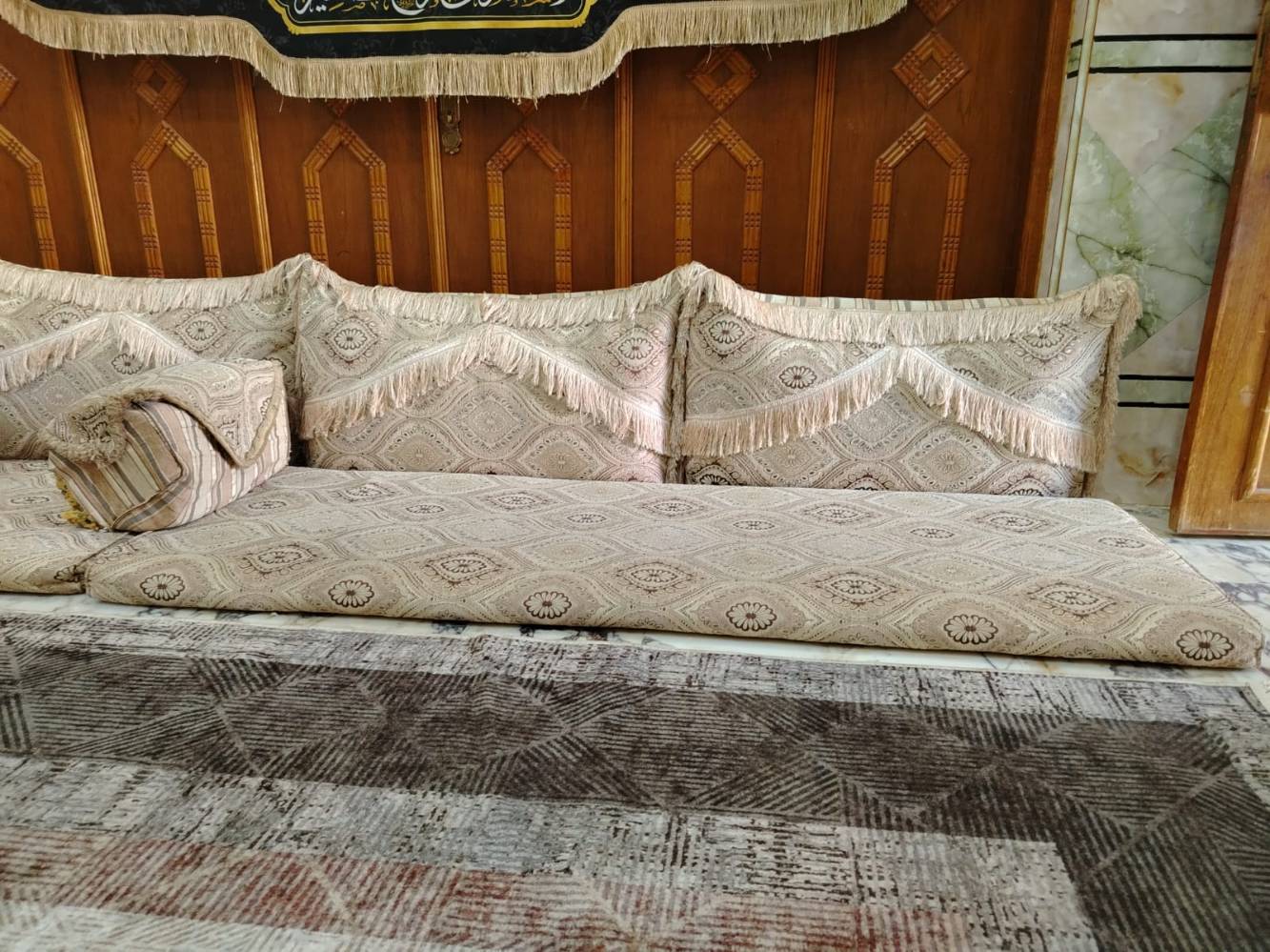 ديوان • جديد • العمارة