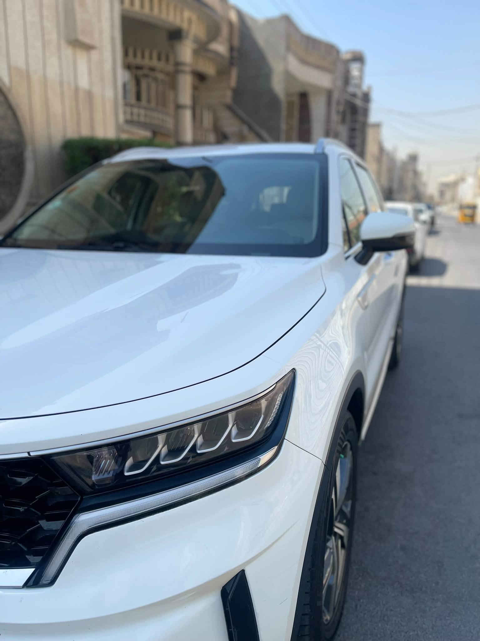 السلام عليكم سورنتو 2021 خليجي 
السيارة كفالة عامة من صبغ والفتح والتبديل حتى دعاميات ما بيهن صبغ بيهة فقط بارد بالجاملغ الامامي 
مكينة 6 سلندر بوضع شركة كفالة 
كير كفالة عامة 
ماشية 95
رقمهة بغداد الدولي سنوية با اسمي 
موصفاتهة 
بصمة 
جنطة كهرباء 
تشغيل عن بعد 
كير ماوس 
كشنات جلد و كهرباء 
بردات خلفية 
انارة بالدشبول 
بصمة ابوب 
اشارة ترحيب 
شاشة Apple car play
حساس امامي وخلفي 
كامرة خلفية دوارة 
نظام نزول منحدرات 
اربعة انظمة قيادة 
السيارة جديدة بصمات ثنين مال شركة و كتلوكات شركة بيهة 
عنواني بغداد 
السعر 234 

***********
