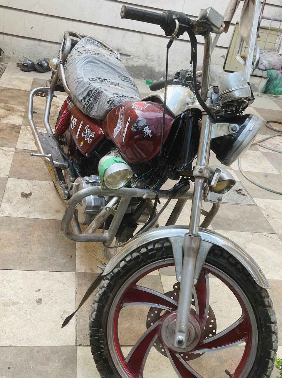 جوندا • ٢٠١٤ • اوراق سنويه