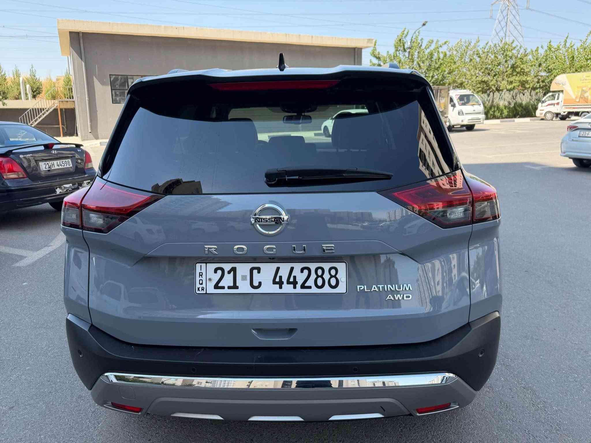 تاقانەی هەموو عێڕاق 
چوار بستۆن مەکینە 2.5 مەڕغووب
90 هەزار ڕۆشتووە
شتی لۆک و دانسقە و تایبەت
نیسان ڕۆگ 2021 یابانی ئەسڵ مواسەفات پلاتینیۆم لەمە فوولتری نییە هەرچی مواسەفات هەیە تیایەتی
بێ بۆیاخ   ئێرباگی شان تەقیوە و بیلاد دانراوەتەوە

دەبڵ ئەکسل و پێنج مۆدی لێخوڕین

هەموو گیانی لە سەر دەقی شەریکە ماوەتەوە

مواسەفاتی ناو قەیسی  و قاوەیی هەردوو کوشن کارەبا کوشن خەزن کوشن جڵد کوشنەکانی گەرمن کوشنی پێش  دوا مەکبەرە Bose
گێچ ئەلیکترۆنی شاشە گەورە ڕاداری 360 پێنج کامێرا کامێرای 360 ئۆتۆ ستۆپ خەتی جادە سێ مۆدی لێخوڕین نۆڕماڵ سپۆرت ئیکۆ پەردە سنووق جەک و سنووق بە قاچ ئەکرێتەوە سەقف پانۆڕاما توڵی سەقف ئاوێنەکانی ڕەش و ئیشارەت سوکان هیتەر داتاشۆ حاسەی پێش و دوا  بلاجیکتۆر پێش و دوای لیدە لیدی درگا ئۆتۆ هۆڵد برێک بەسمە تەبرید مەرکەزی و ویل کەپ ئاوێنەی دژە فوول ناو فۆڕمیکای ڕەش مۆبایل چارج بەسمە هەر چوار درگای بەسمە ئاوێنەکانی لە گەڵ بەگا ناوچەی کوێر پیشان ئەیات دواوەی vip سپێری دانەبەزیوە
سەنەوی و ڕەقەمی تازەیە بە ناوی خۆمەوەیە
ڕەقەم شاسی 

JN8AT3DD8MW311645

 دینارێ مەسرووفی نییە 

شوێن سلێمانی
*********** السليمانية, العراق
